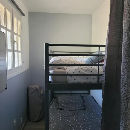 Agay A 2 Pas Des Plages Апартаменты