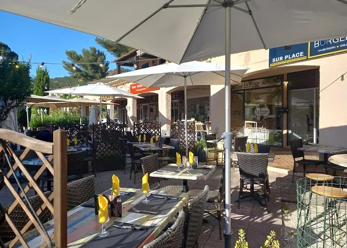 Апартаменти Agay A 2 Pas Des Plages