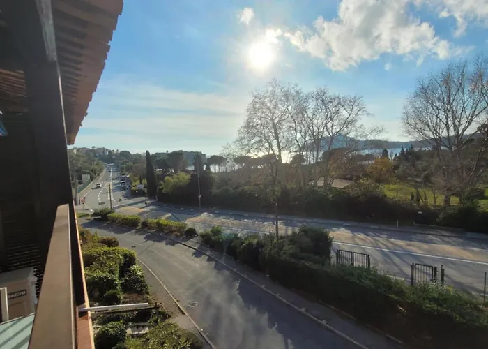 Agay A 2 Pas Des Plages