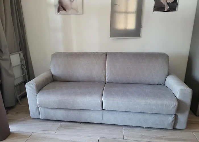 Agay A 2 Pas Des Plages *